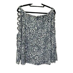 Entro LIKE NEW off the shoulder sleeve cut out animal leopard print blouse M